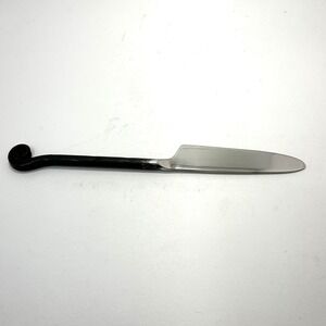 Gourmet Settings Treble Clef 9.5" Spreader Knife – Black Curled Handle